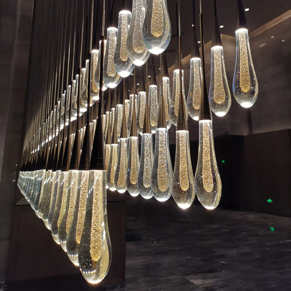 Solvane Linear Chandelier 37"50"70"87"120"