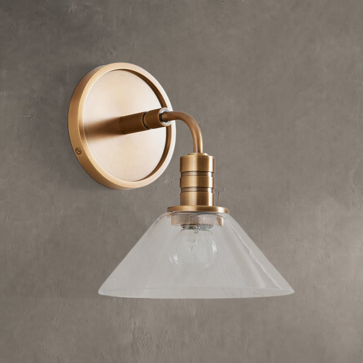 Torvane Single Wall Sconce
