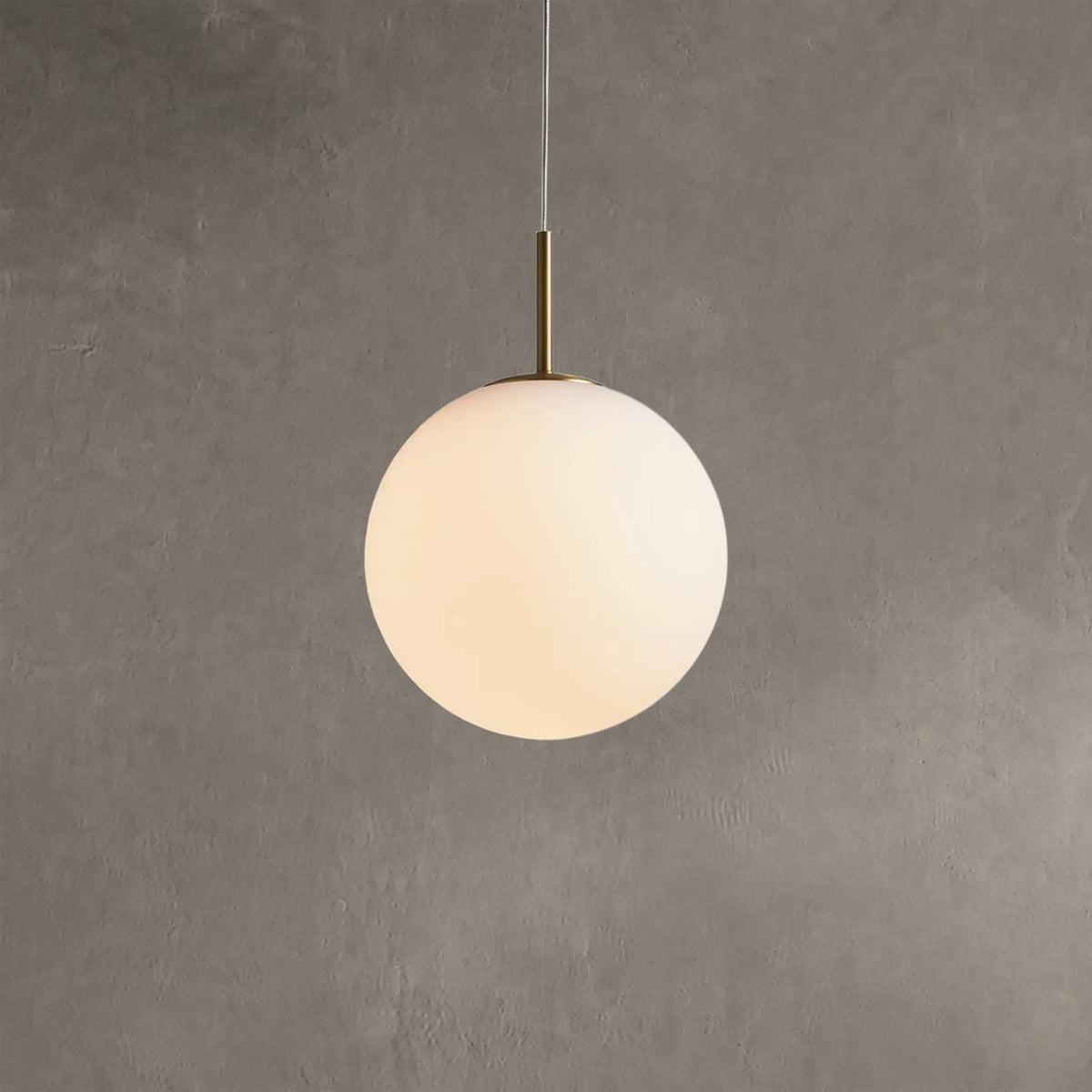 Cavelle Pendant
