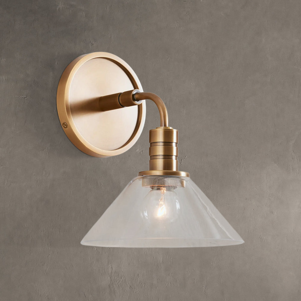Torvane Single Wall Sconce