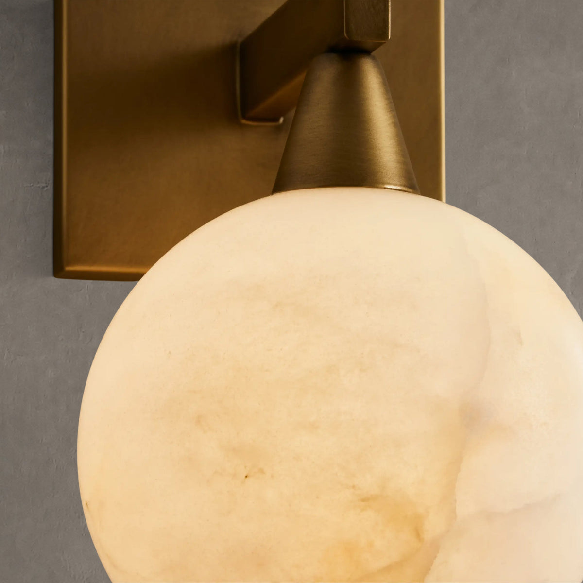 Tervain Sconce