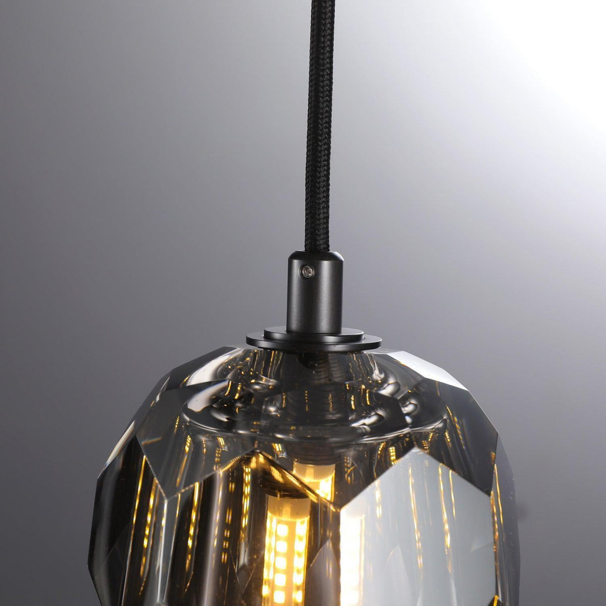 Bille De Crystal Glass Cord Pendant 5''D