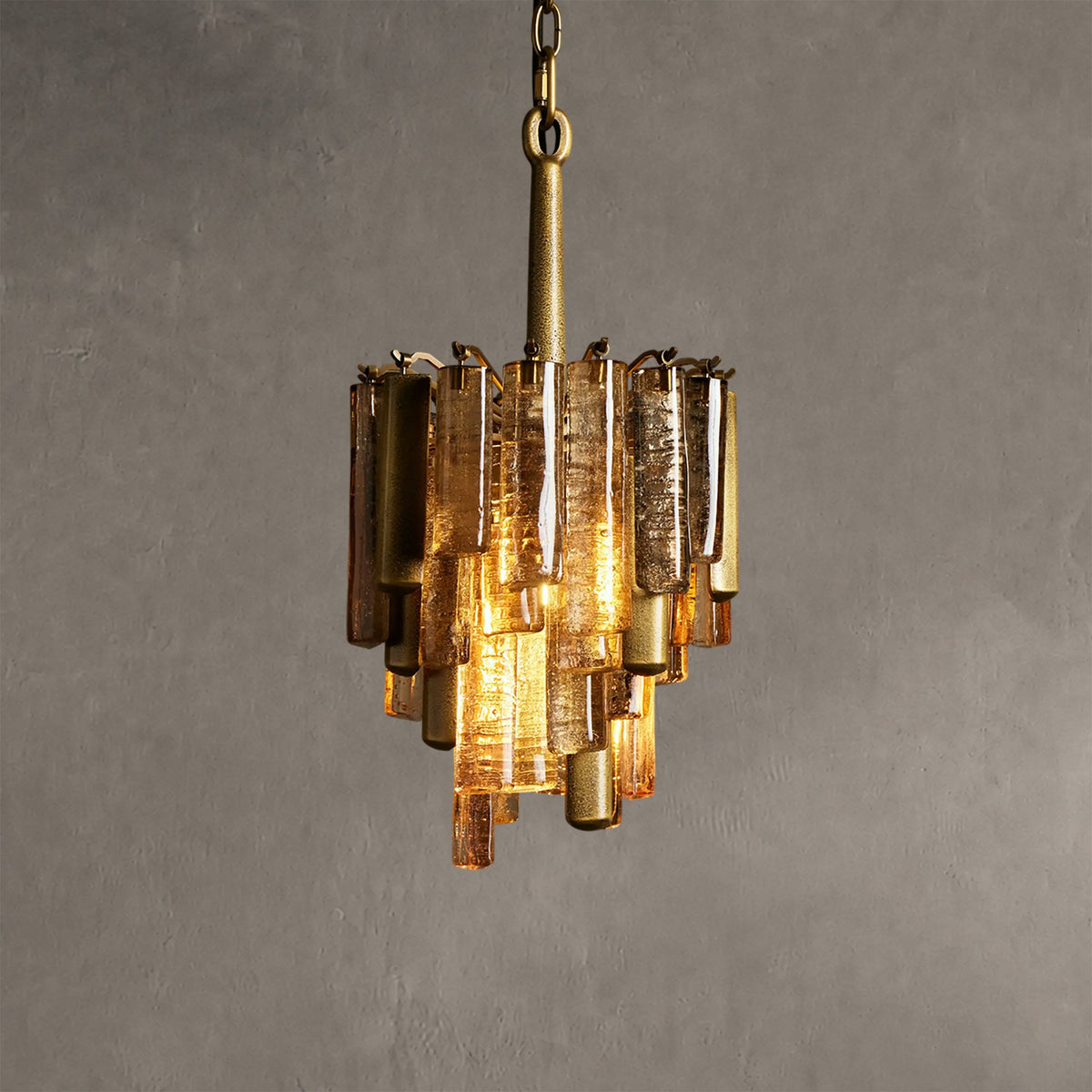 Nevara Pendant