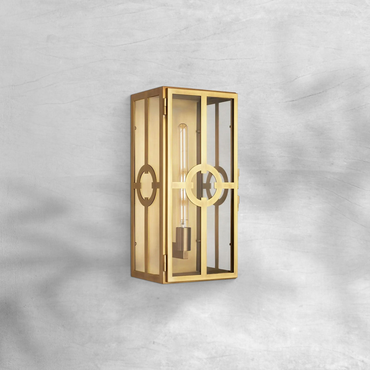 Cliffmere Outdoor Sconce 19''22''