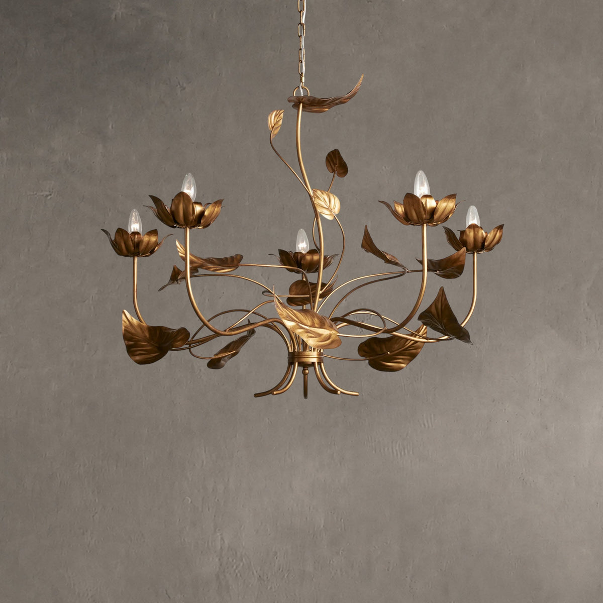 Ninvelle Chandelier