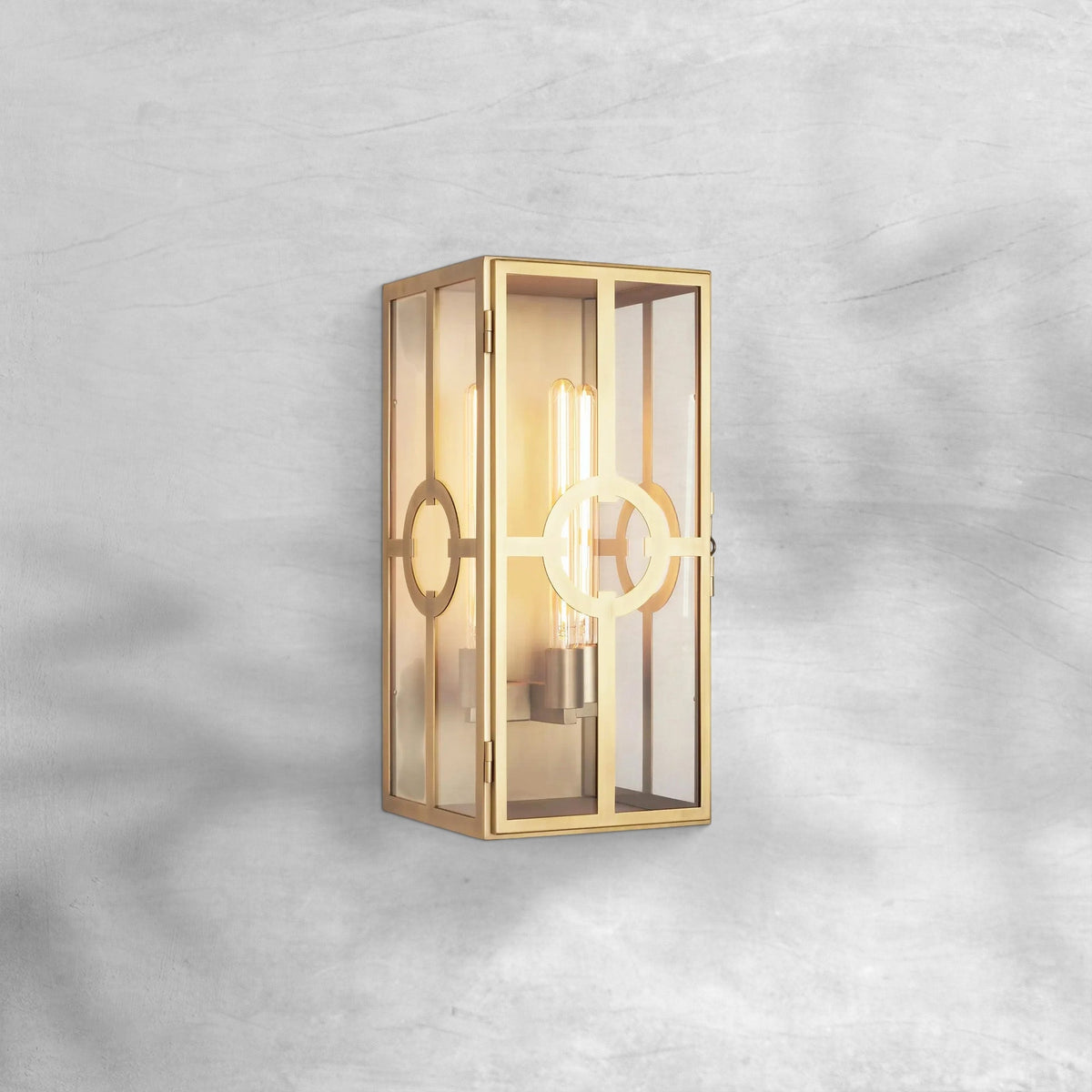 Cliffmere Outdoor Sconce 19''22''