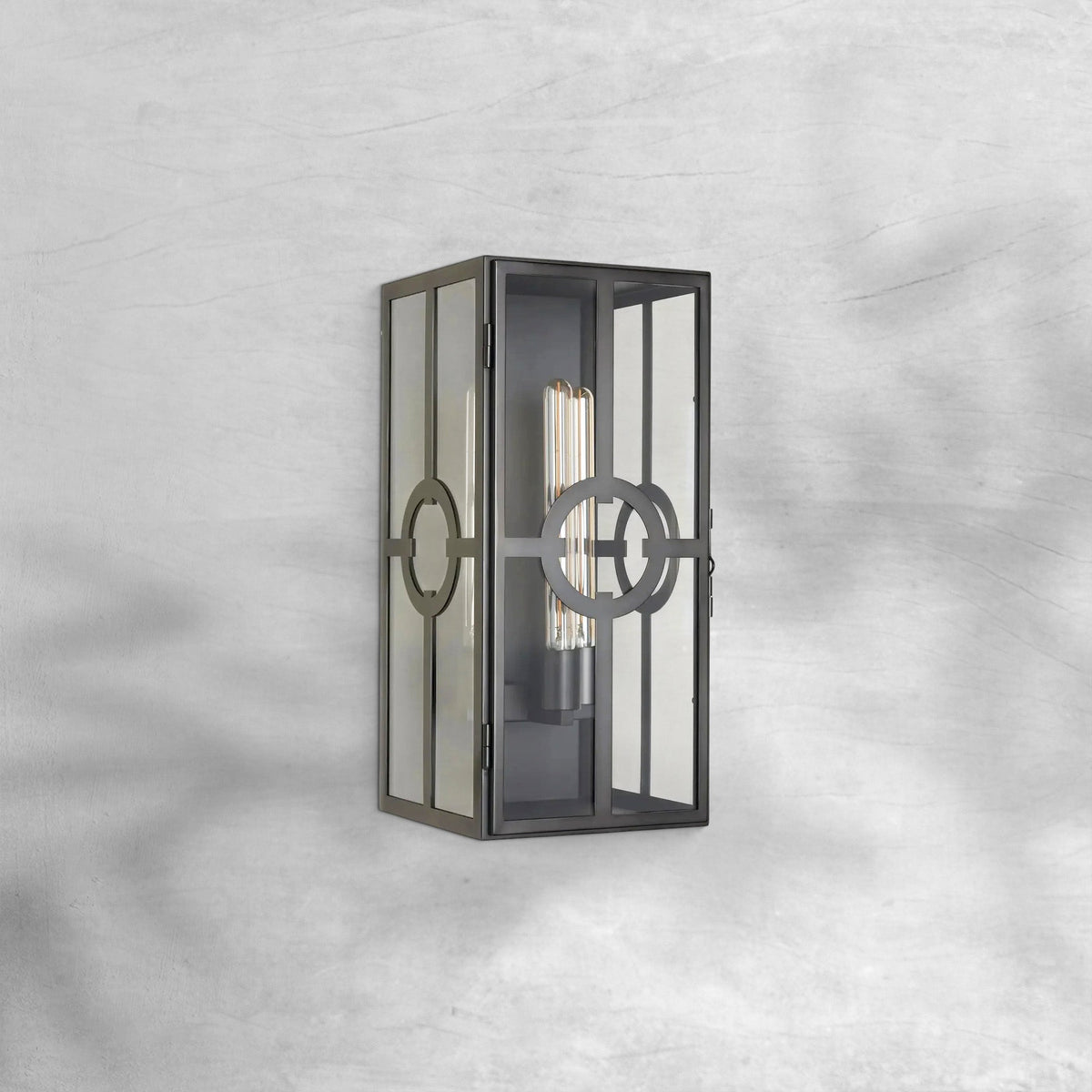 Cliffmere Outdoor Sconce 19''22''