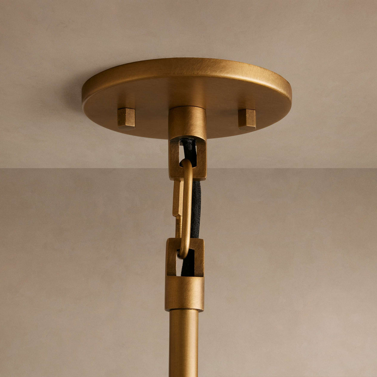 Peltrino Pendant