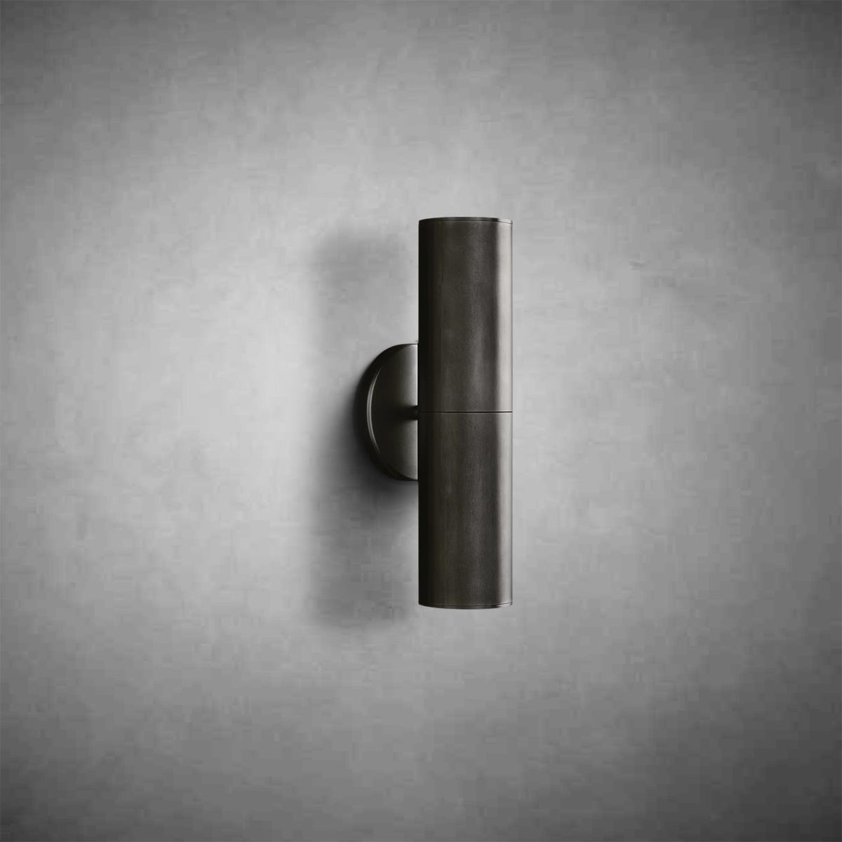 Champeaunt Linear Sconce