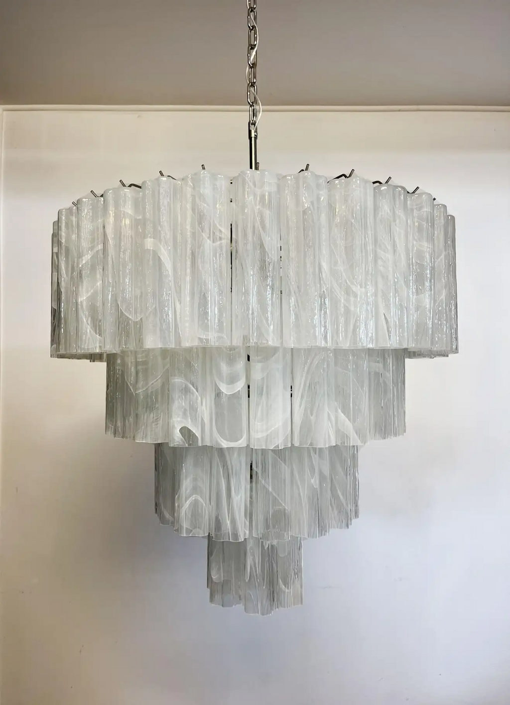 Murano Chandelier – 78 tubes – Alabaster white