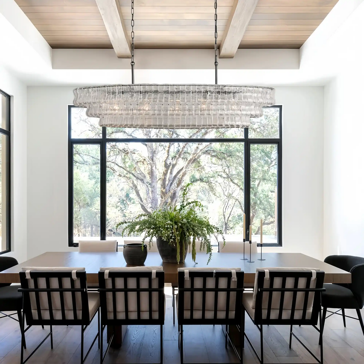 Ghiandor Oval Chandelier