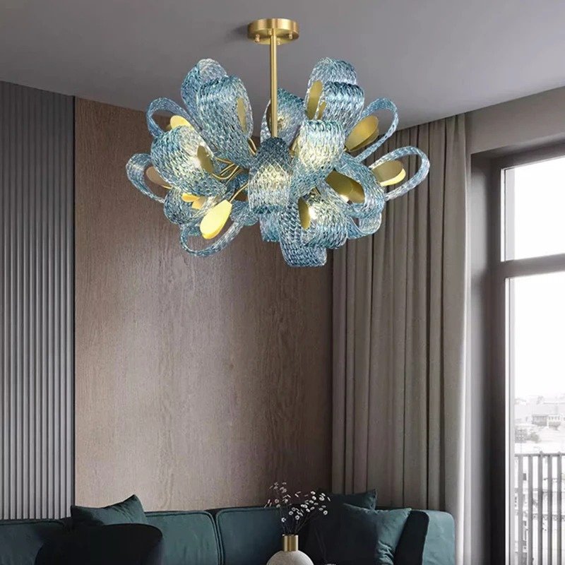 https://img-va.myshopline.com/image/store/1697133315149/radiantia-indoor-chandelier-672825.jpg?w=800&h=800